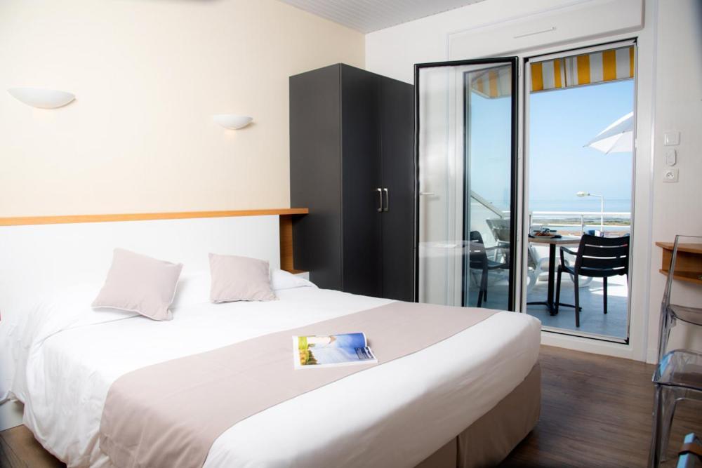 Hotel Les Dunes Ла-Транш-сюр-Мер Экстерьер фото