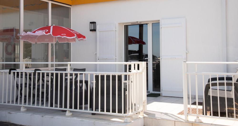 Hotel Les Dunes Ла-Транш-сюр-Мер Экстерьер фото